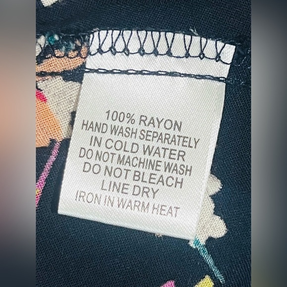 COTTON CANDY FLORAL PRINT DRESS SIZE L GREAT CONDITION - Picture 14 of 14